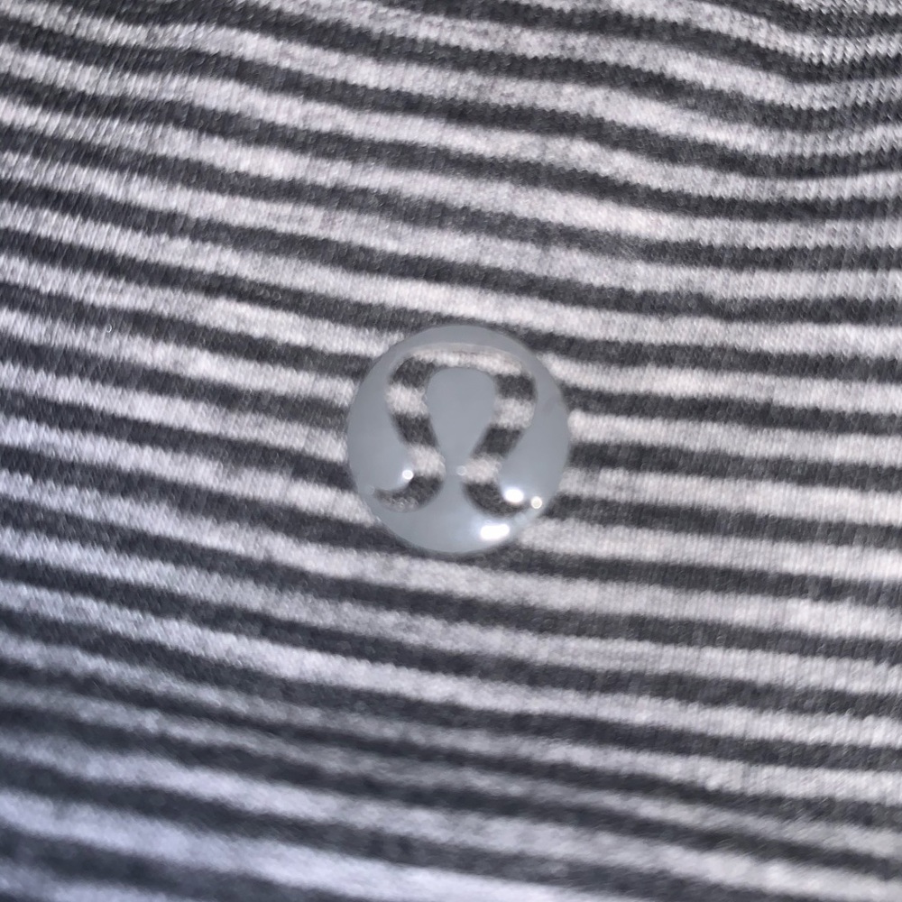 Lululemon tank top - Picture 3 of 3